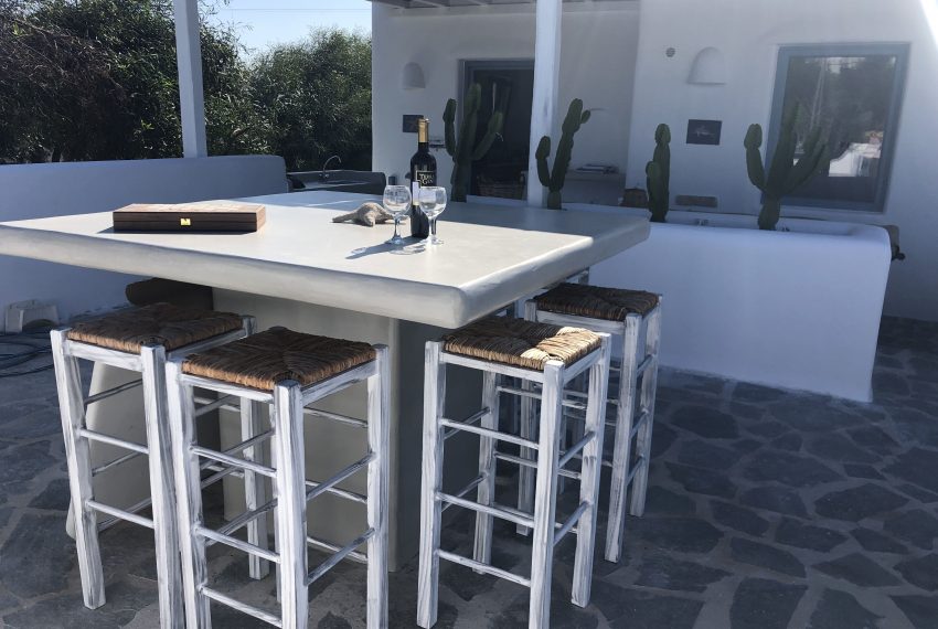 Outdoor bar table x 8 persons