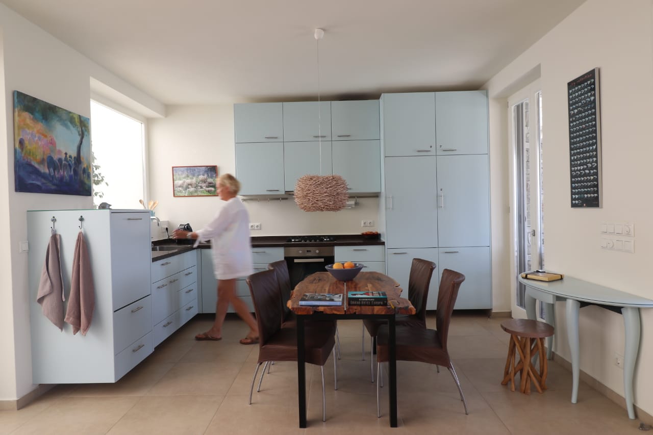 luxurious Miele kitchen � holiday villa Naxos